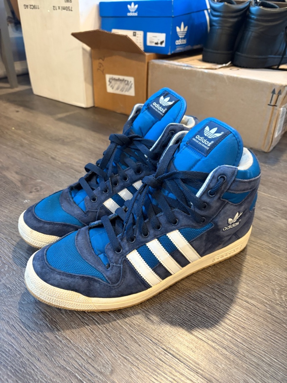Adidas Decade High Vintage men’s size 11